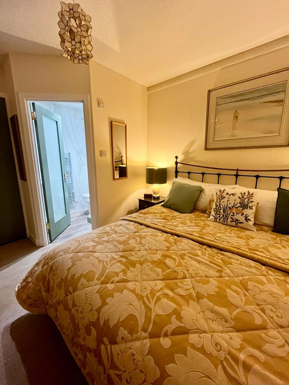 Beach Front Apt 2 Bedrooms 2 Bathrooms St Andrews Apartment in Saint Andrews