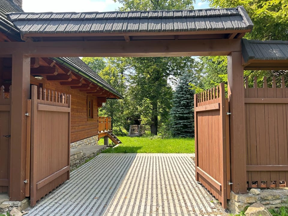 Facade/entrance, Garden view, Parking