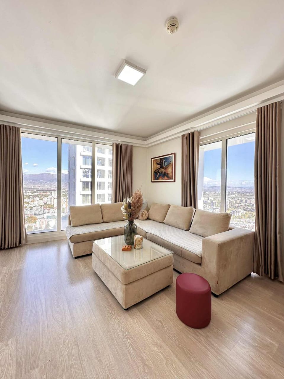 36th floor Sky city app Free parking Apartment in Skopje