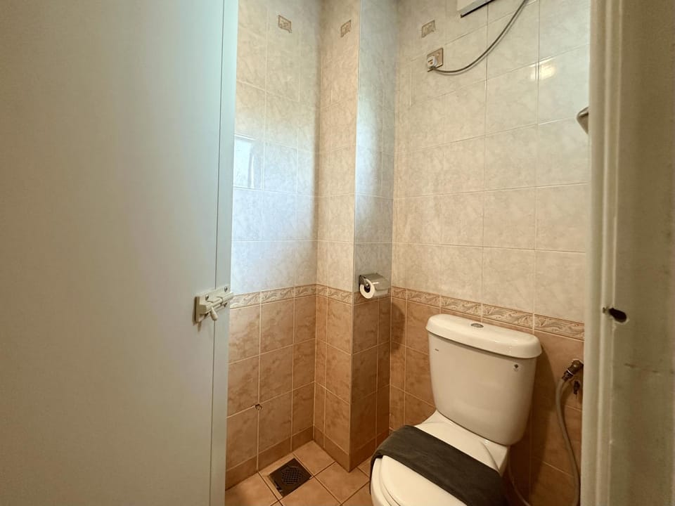 Shower, Toilet, Bathroom, bidet