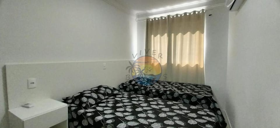 Apartamento no Centro da Praia Ed Recanto do Cardeal Apartment in Porto Belo