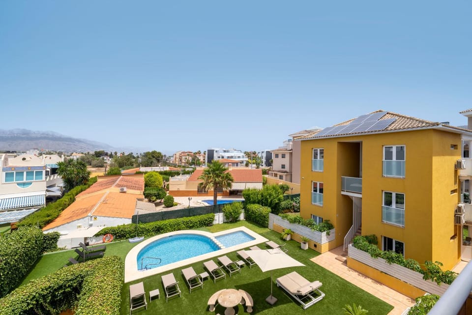 Pool view