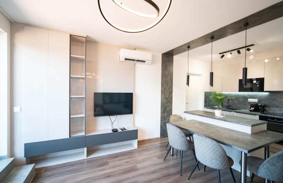 Living room, Seating area, air conditioner