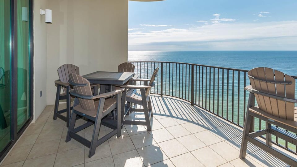 Phoenix West 1605 Apartment in Orange Beach
