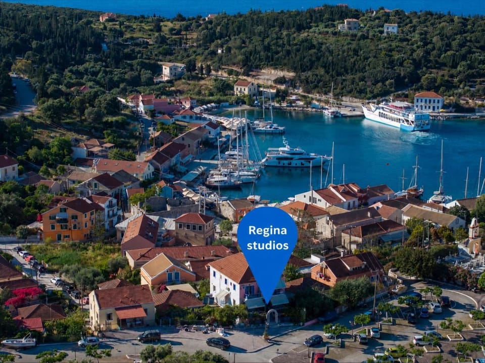 Regina Studios & Apartments - Central Fiscardo Apartment in Fiskardo