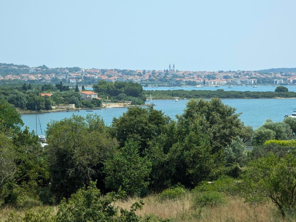 Nearby landmark, Balcony/Terrace, City view, Sea view
