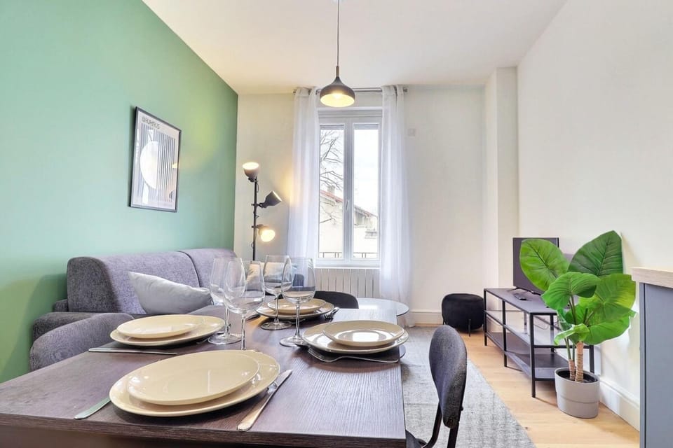 The Tavira - Magnificent renovated T2 apartment - Villeurbanne Apartment in Villeurbanne