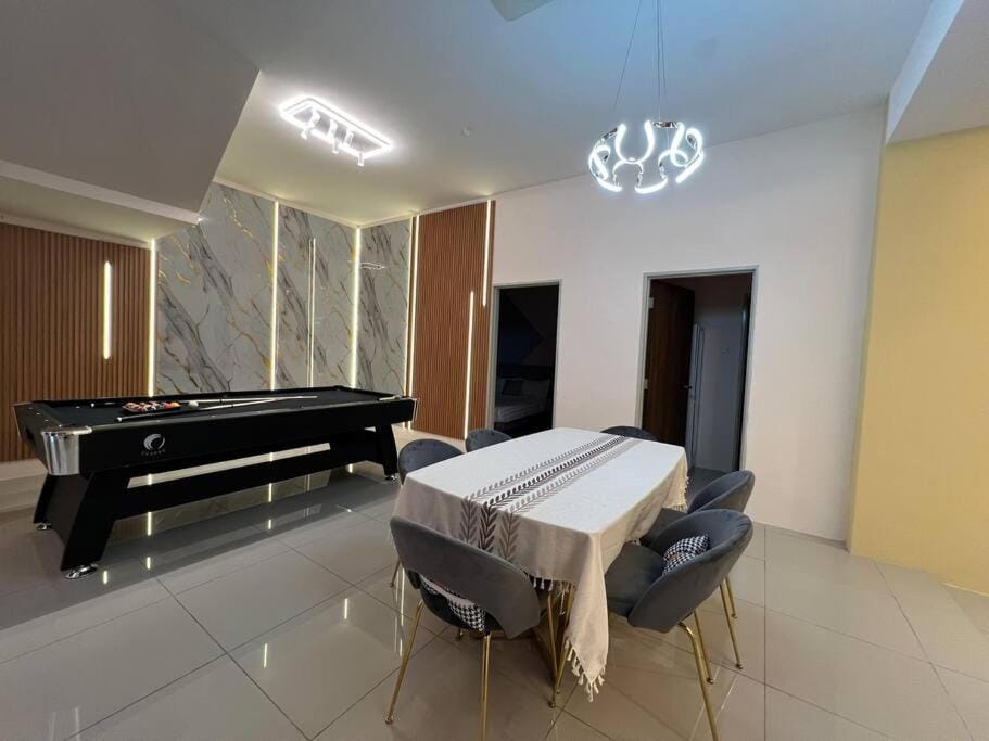 jia Residence 21 pax Karaoke & Snooker House in Ipoh