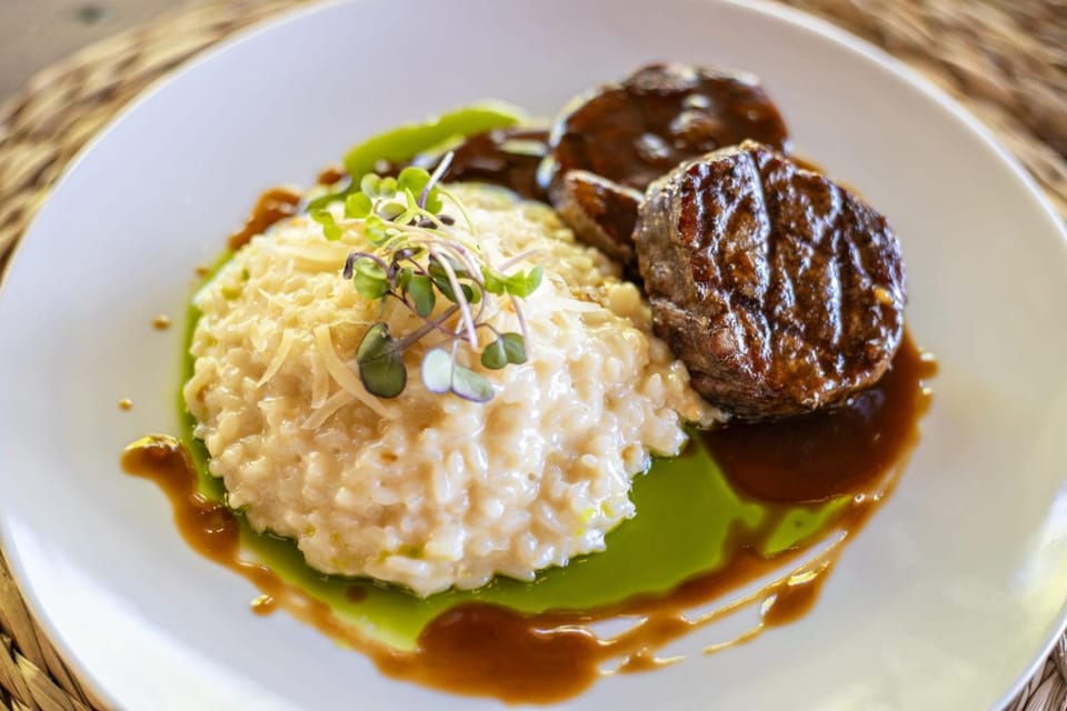 Restaurant/places to eat
