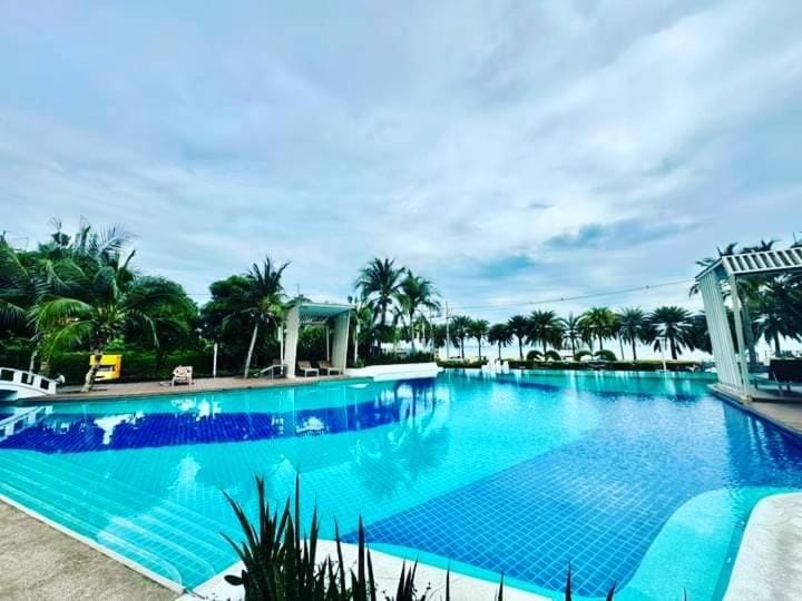 Day, Natural landscape, Aqua park, Aqua park, Pool view, Sea view, Sea view, Swimming pool, Sports, Sports, Public Bath, sunbed