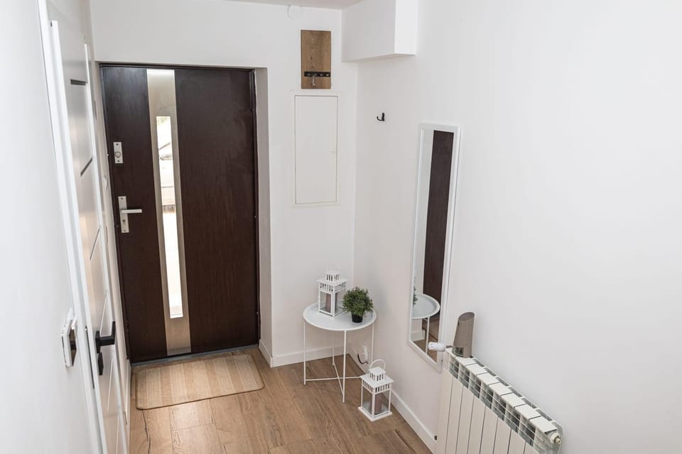 Apartament z ogrodem - 2-Pokojowy Apartment in Masovian Voivodeship