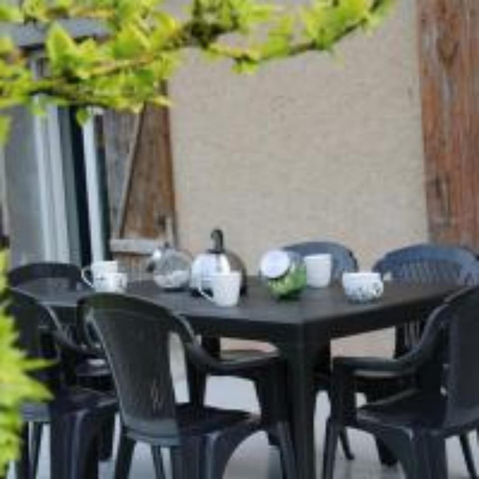 Patio, Garden