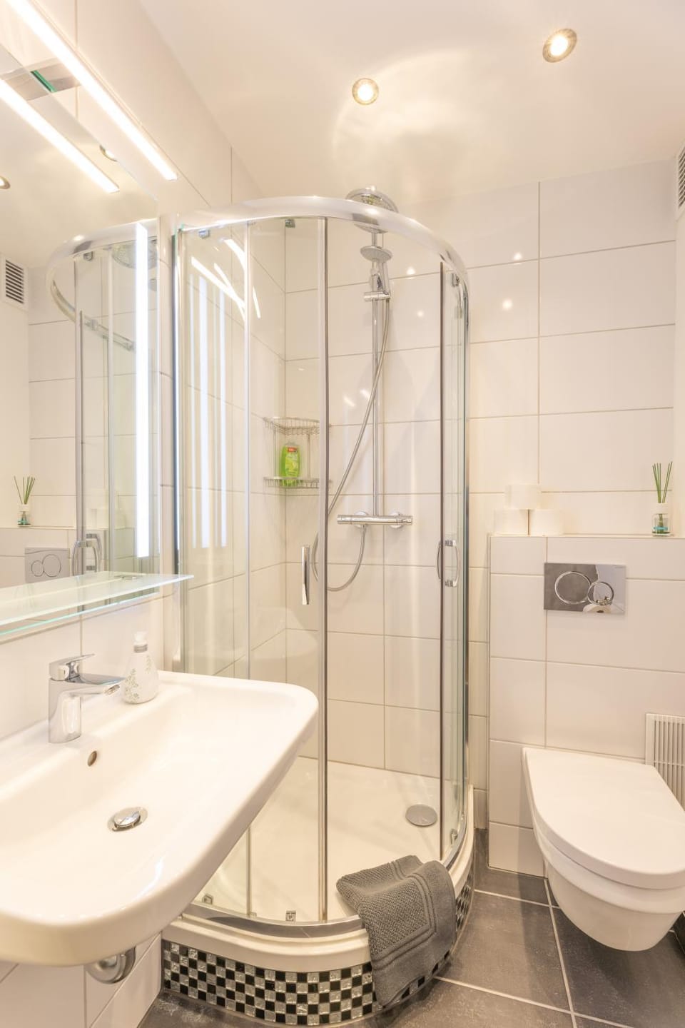 Shower, Toilet, Bathroom