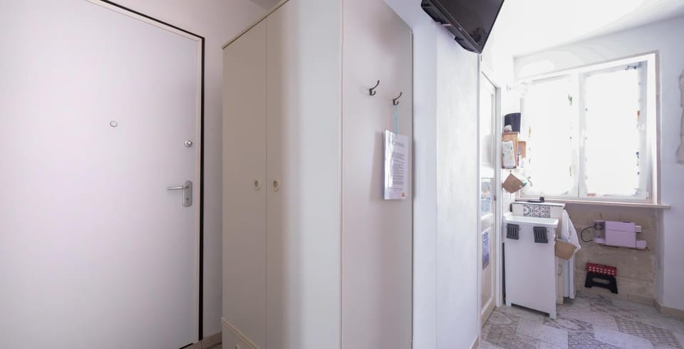 Kitchen or kitchenette, wardrobe