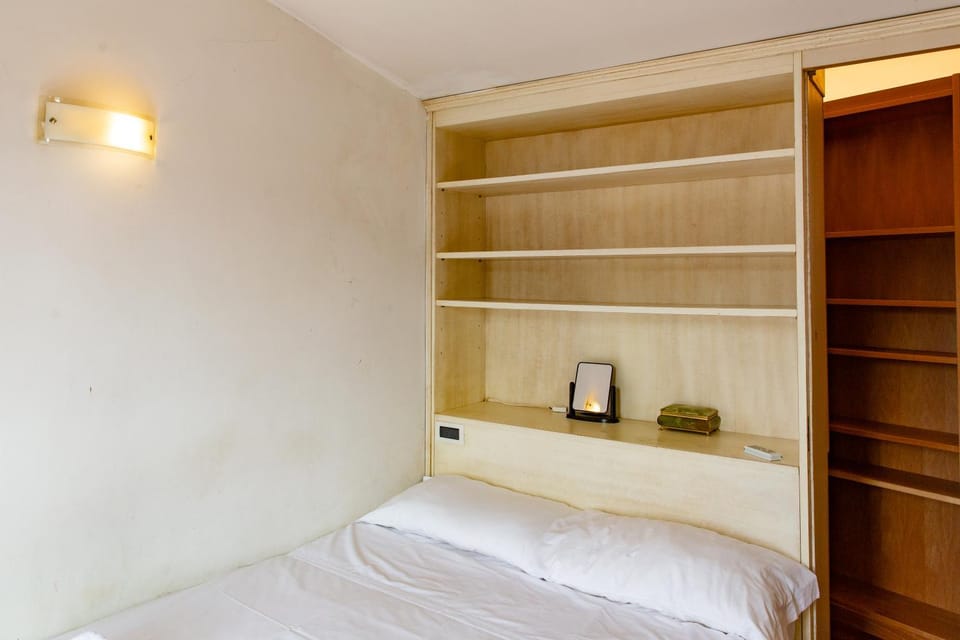 Spectacular 1BR stunning views Apartment in Florence
