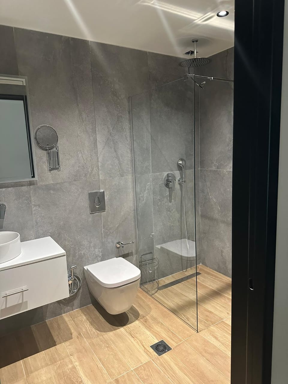 Shower, Toilet, Bathroom