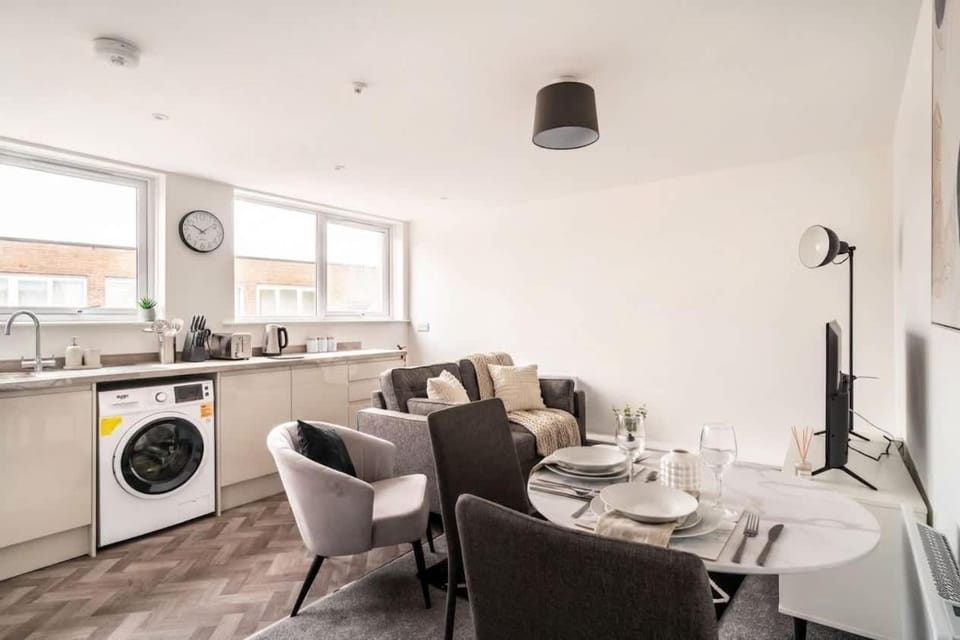 Fabulous 1 Bed Apartment in Central Wrexham Apartment in Wrexham