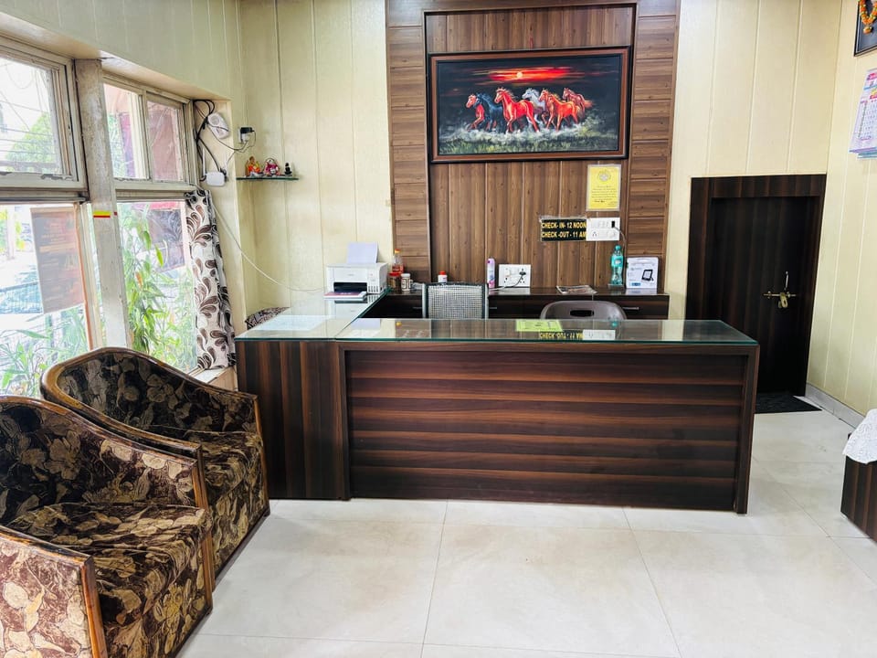 Hotel Paradise Stays Hotel in India