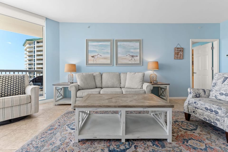 Panoramic Views and Private Beach House in Destin