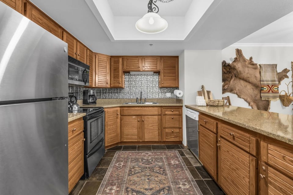 2BR Condo Walk to Ski Lift Downtown House in Park City