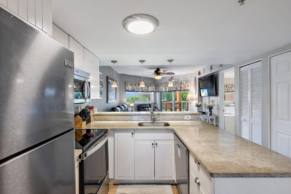 Sunrise Resort 209 House in Saint Pete Beach