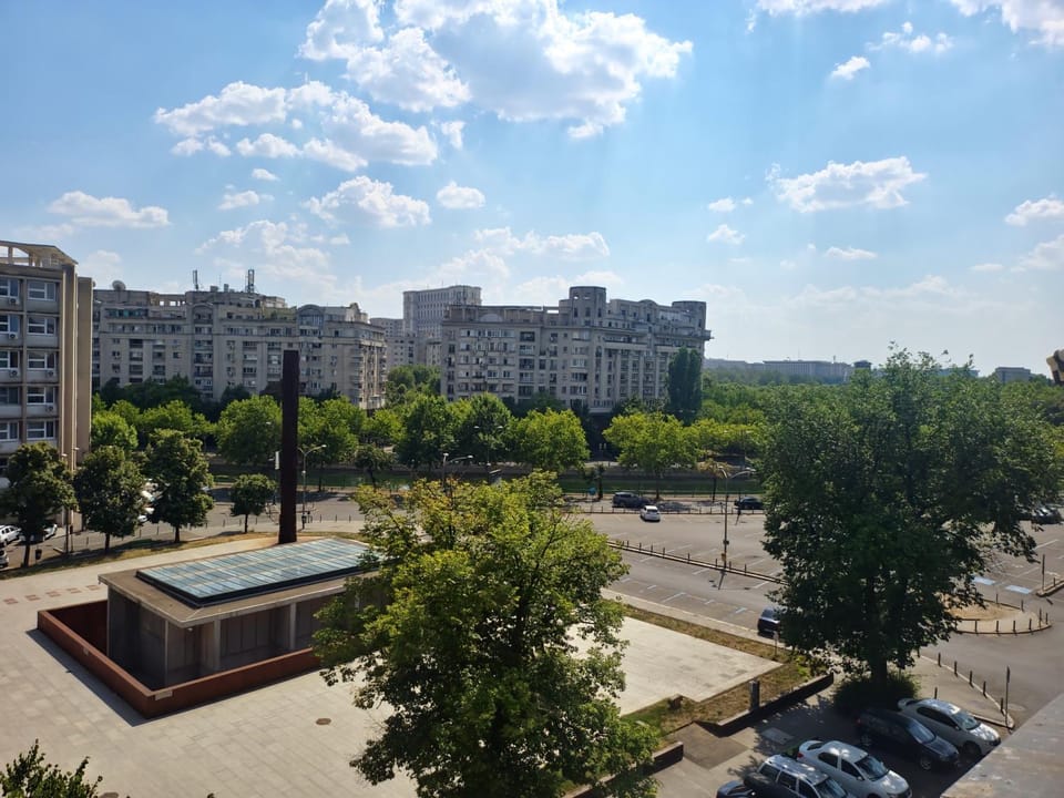 ApartHotel Yanis Apartment in Bucharest