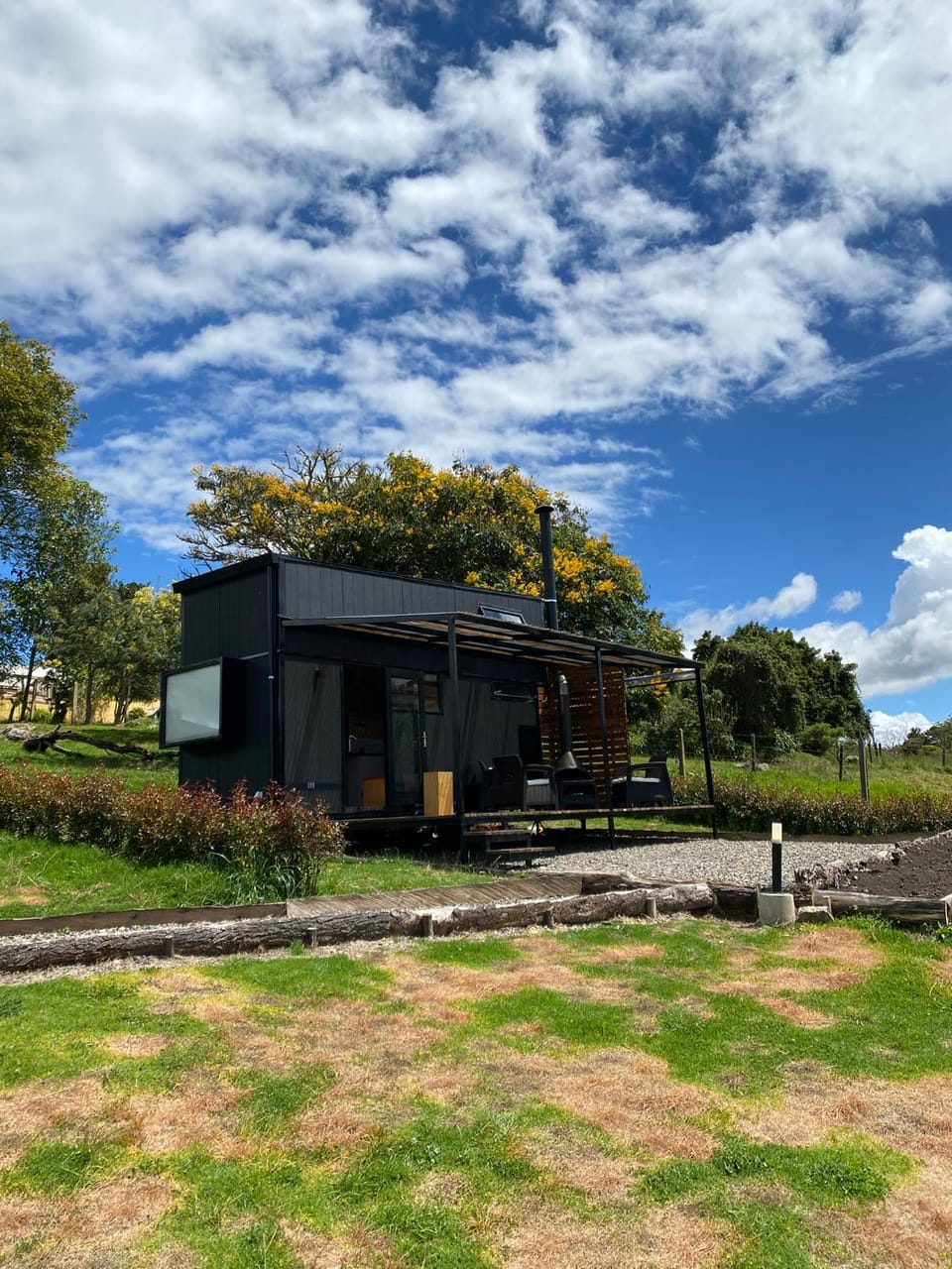 Property building, Natural landscape, Garden, Garden view