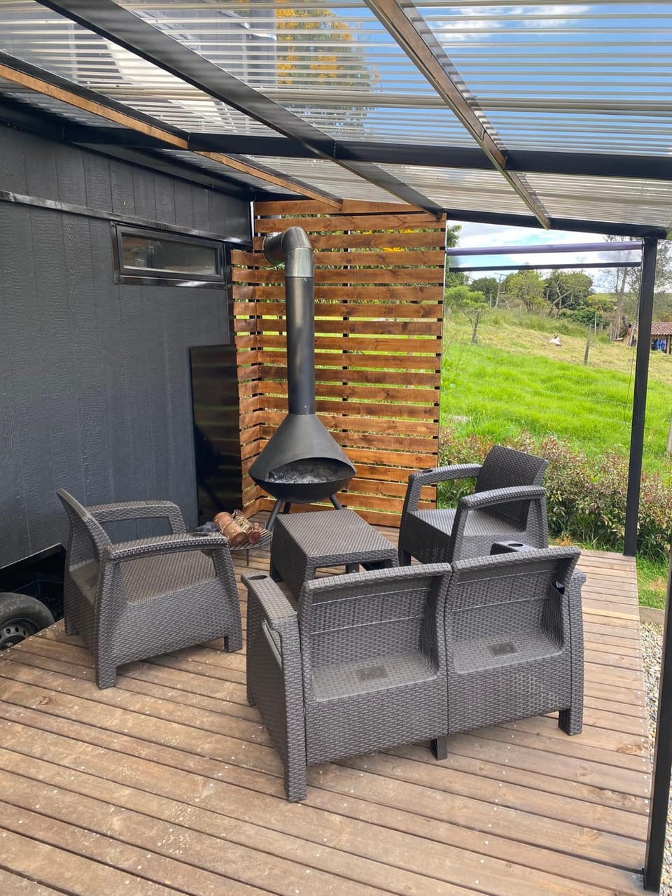 Patio, Day, Garden, View (from property/room), Balcony/Terrace, Living room, Seating area, Garden view