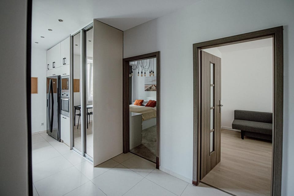 Manufaktura & Orientarium - Quiet App Apartment in Masovian Voivodeship