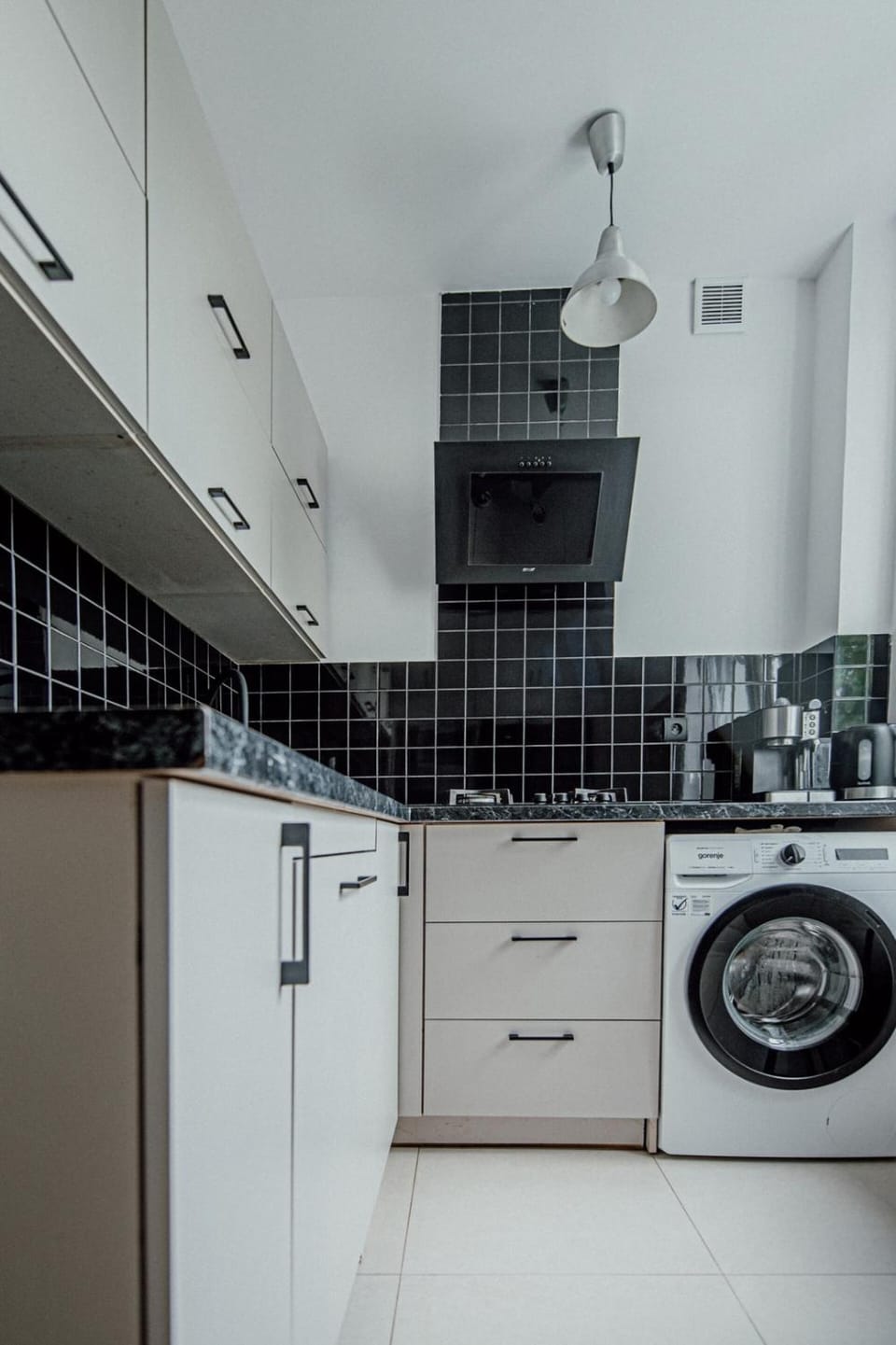 Manufaktura & Orientarium - Quiet App Apartment in Masovian Voivodeship