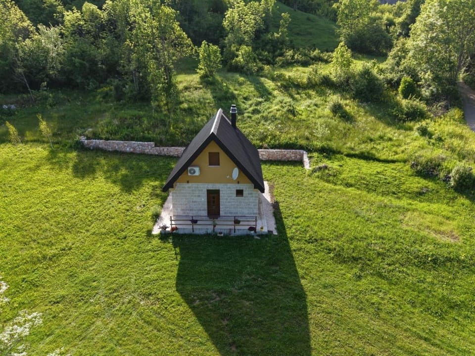 Village House Baco House in Montenegro