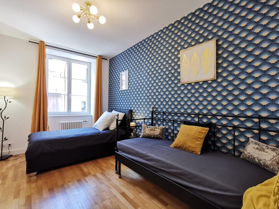 Bed, Bedroom