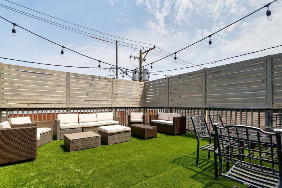 Goose Island Central Downtown Prime Location with access to patio CHI - 1 Apartment in Chicago