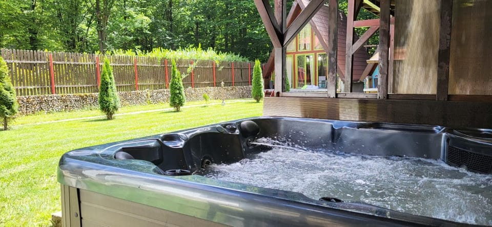 Hot Tub, Garden view