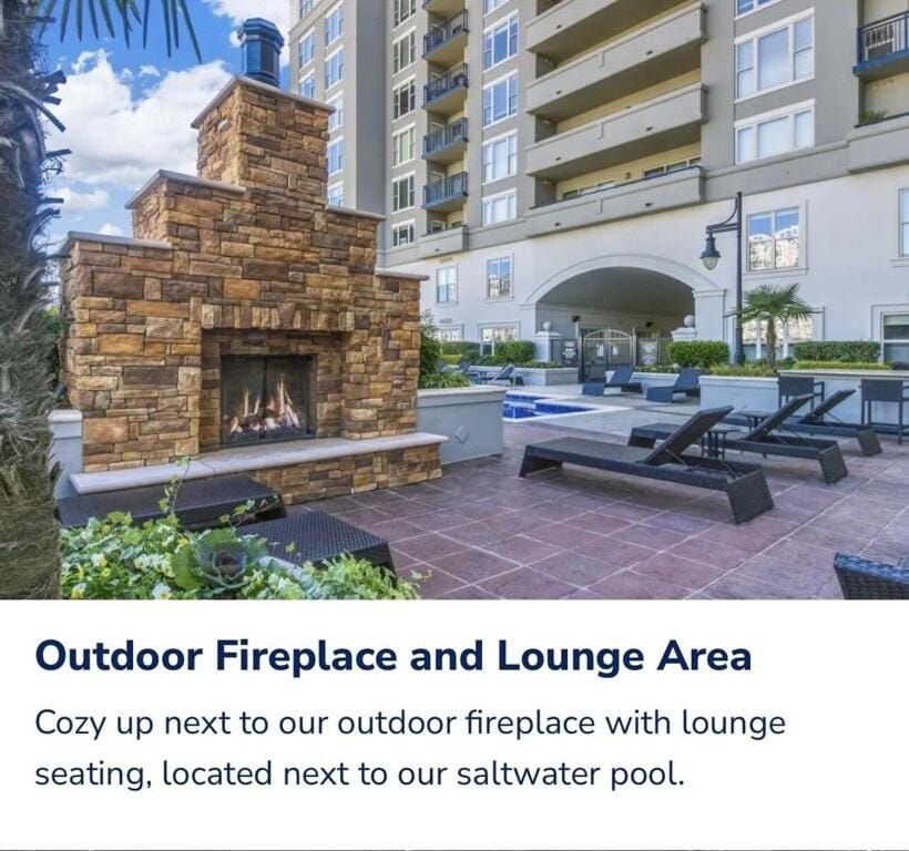 Spacious 2 Bedroom 2 Bathroom Apartment with Balcony in Uptown Charlotte! City Views & Free Parking! Apartment in Charlotte