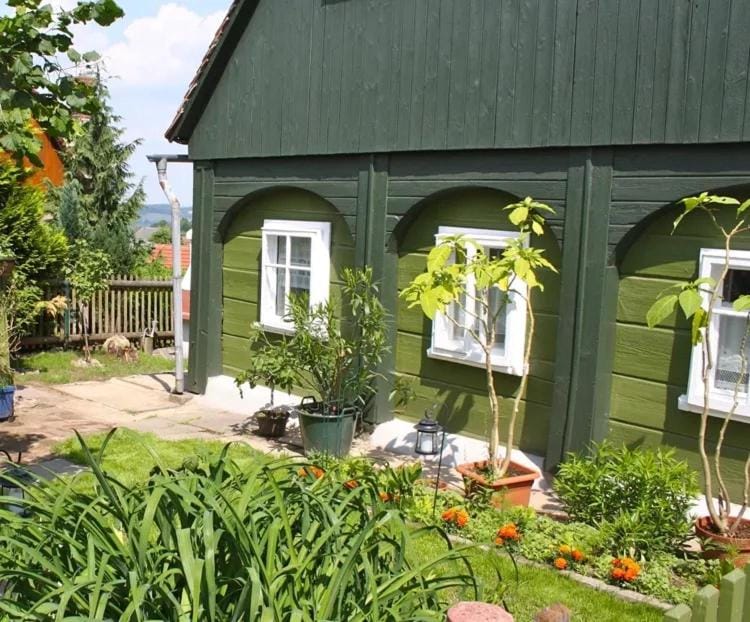 Property building, Garden