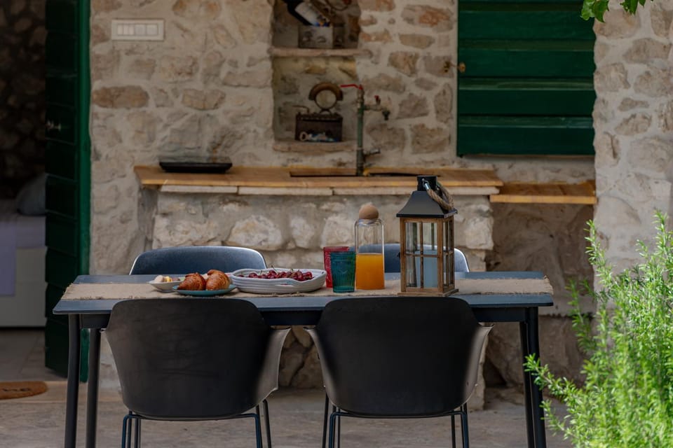 Apartment California Apartment in Dubrovnik-Neretva County