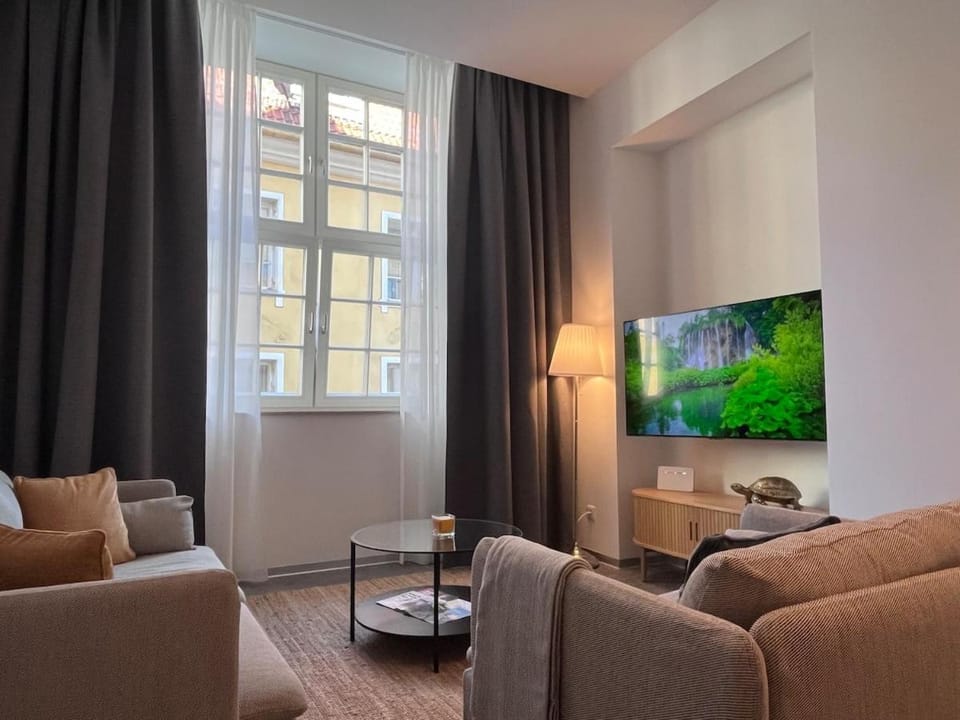 Suite Nr 4 - J26 LUXURY APARTMENT, Jauniela 26 Old Riga - TOP Location - 2BDR - 80m2 Apartment in Riga