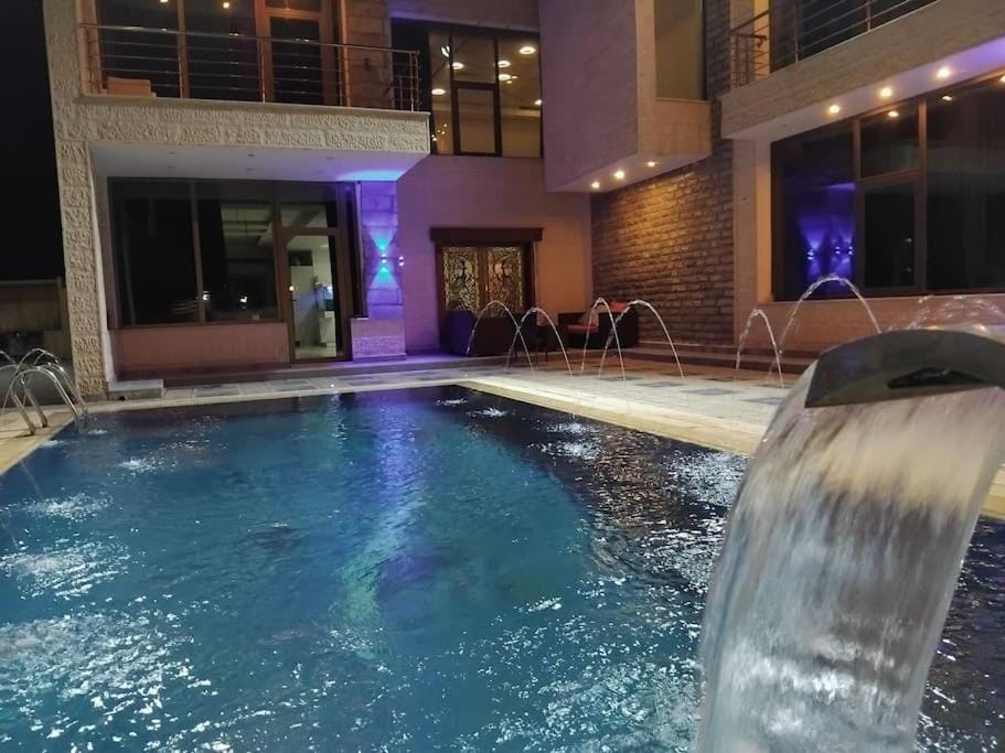 فيلا وشاليه فيينا Villa in Africa