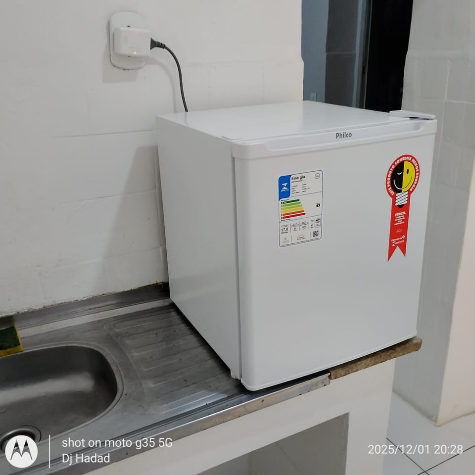 minibar, kitchen, kitchen