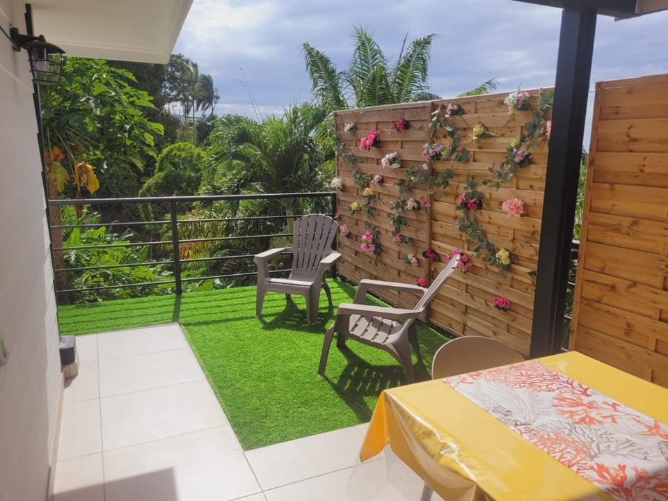Patio, Garden, Garden view