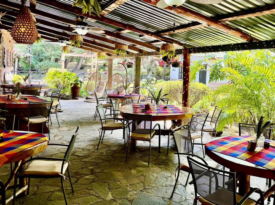 Dining area, Food