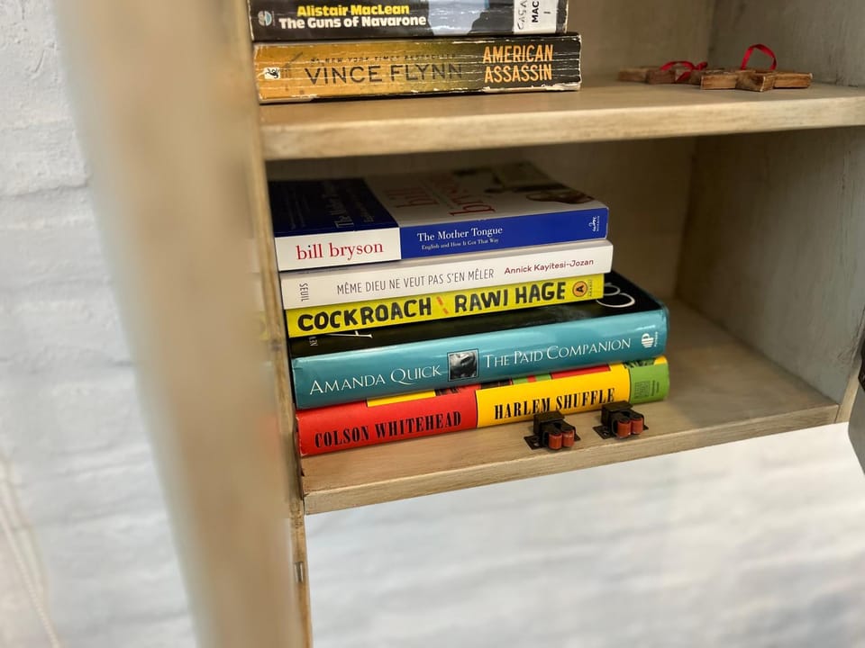 Library, Text overlay