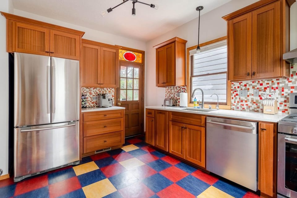 Stay Portland - 3BR Craftsman - Vintage Charm - Great Location House in Portland