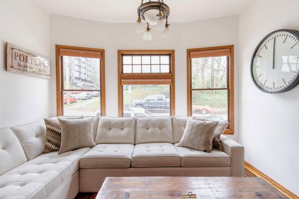 Stay Portland - 4BR Preserved 1907 Classic Craftsman House in Portland