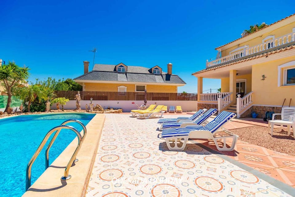 Patio, Pool view, Swimming pool