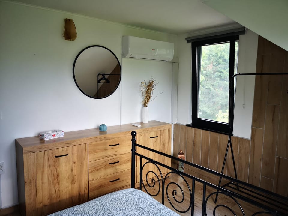Bed, Bedroom, wardrobe