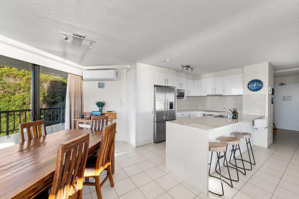 The Rocks 8J Apartment in Gold Coast