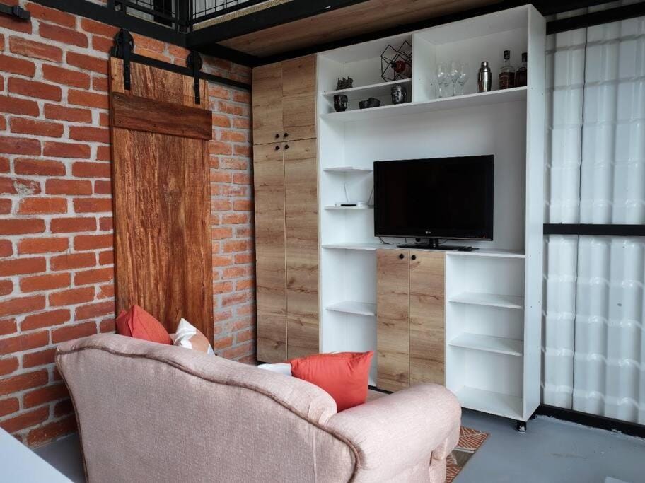 TV and multimedia