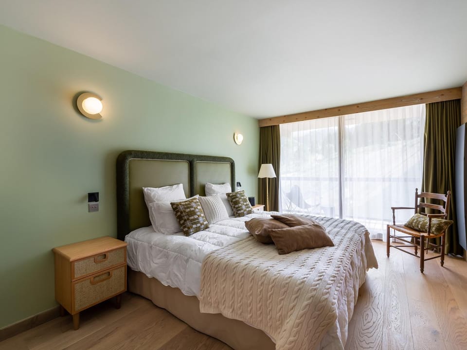 Appartement spacieux avec jacuzzi, Courchevel - FR-1-562-79 Apartment in Saint-Bon-Tarentaise
